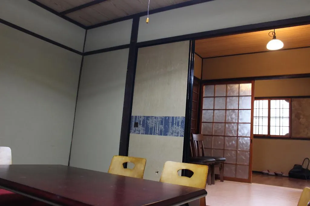 The Historic Villa Kyoto 0*,